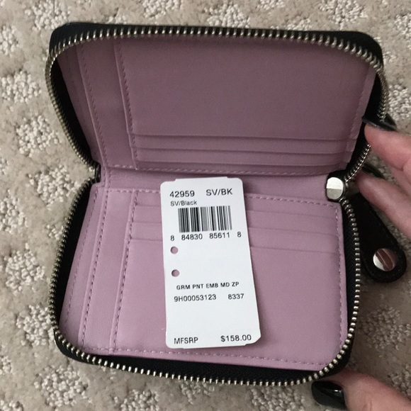 Coach small zip around wallet - Picture 2 of 3